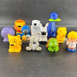 Fisher Price Little People Set Of 11 Zoo Animals Dinosaurs Figurines Set Of 11